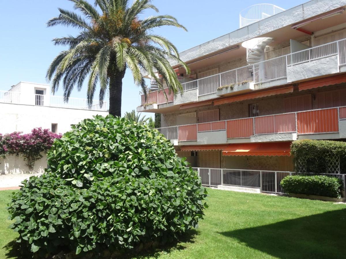 Apartment Les Patios-7 By Interhome Saint-Tropez Exterior photo