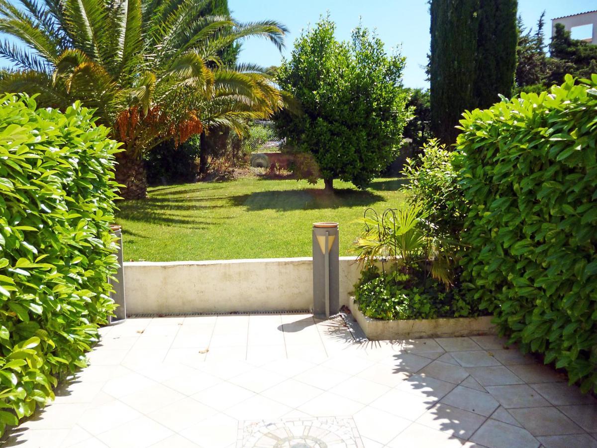 Apartment Les Patios-7 By Interhome Saint-Tropez Exterior photo