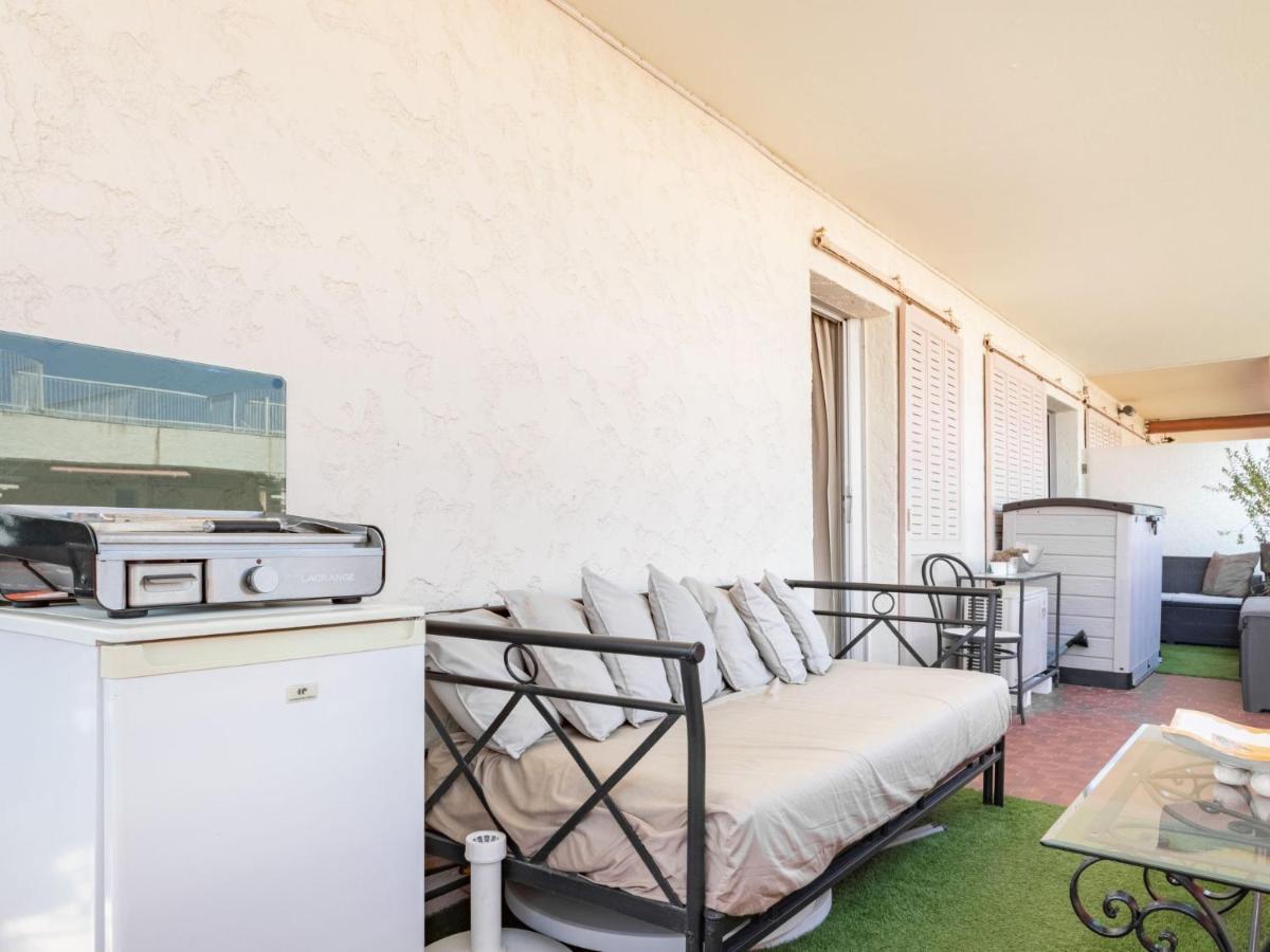 Apartment Les Patios-7 By Interhome Saint-Tropez Exterior photo